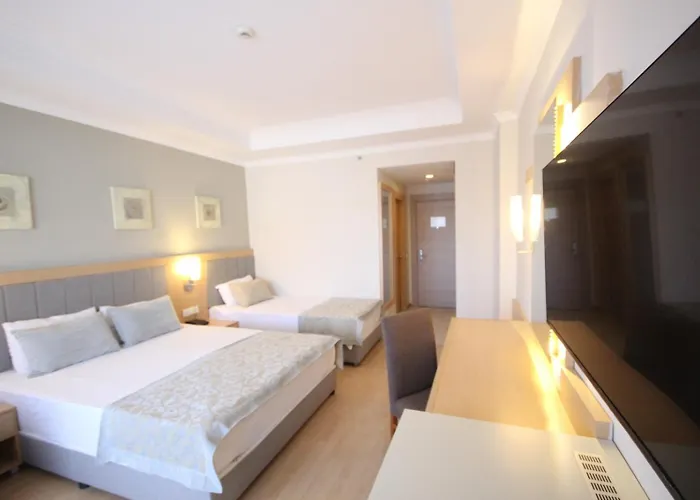 فندق Solivia 5*